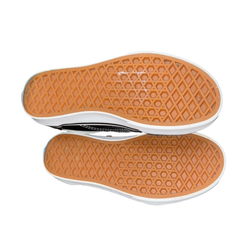 Kids Black Old Skool Vans, size 2.5 - Picture 3 of 4